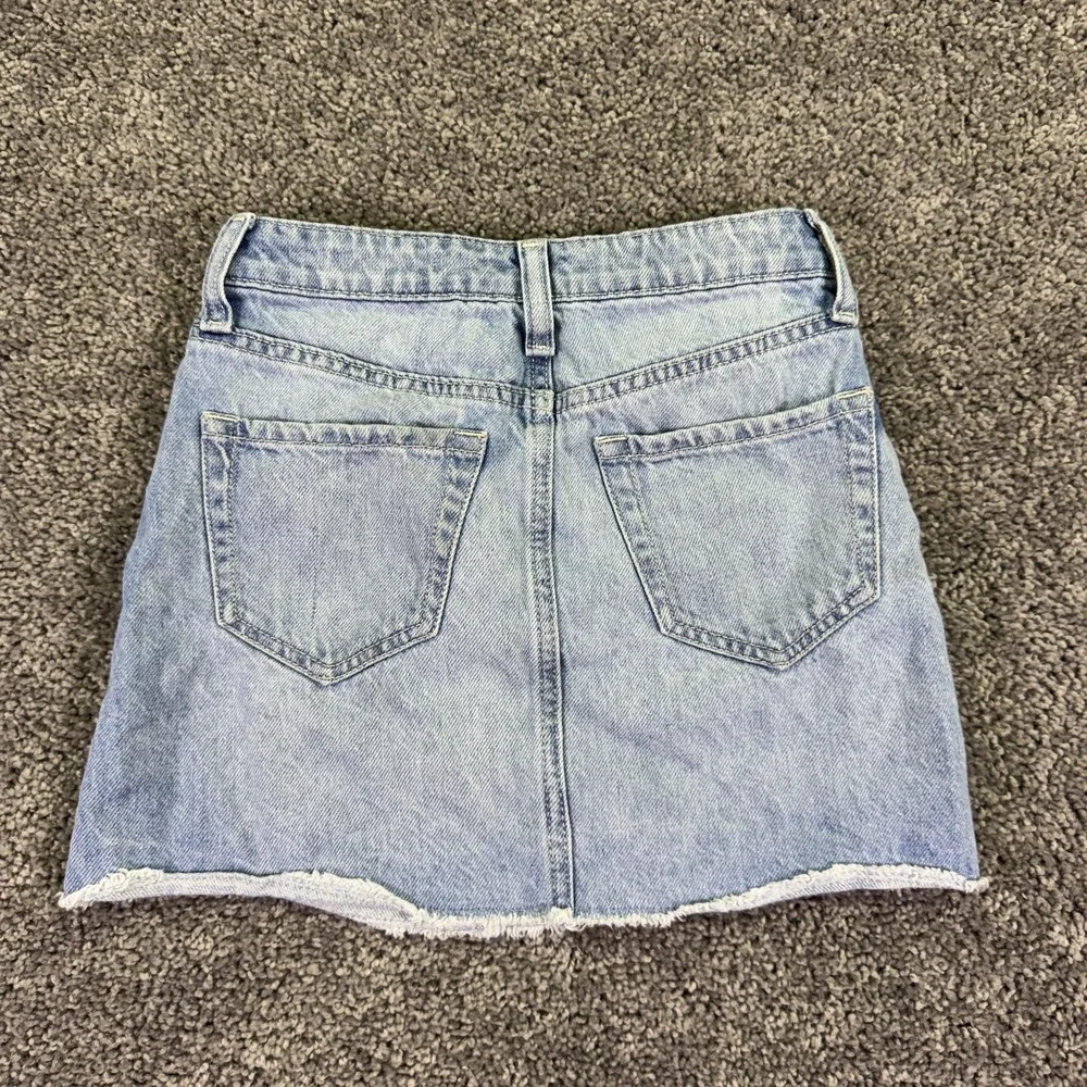 Gap Skirt Girls 8 Blue Denim Studded Mini Raw Hem Adjustable Waist Summer Casual